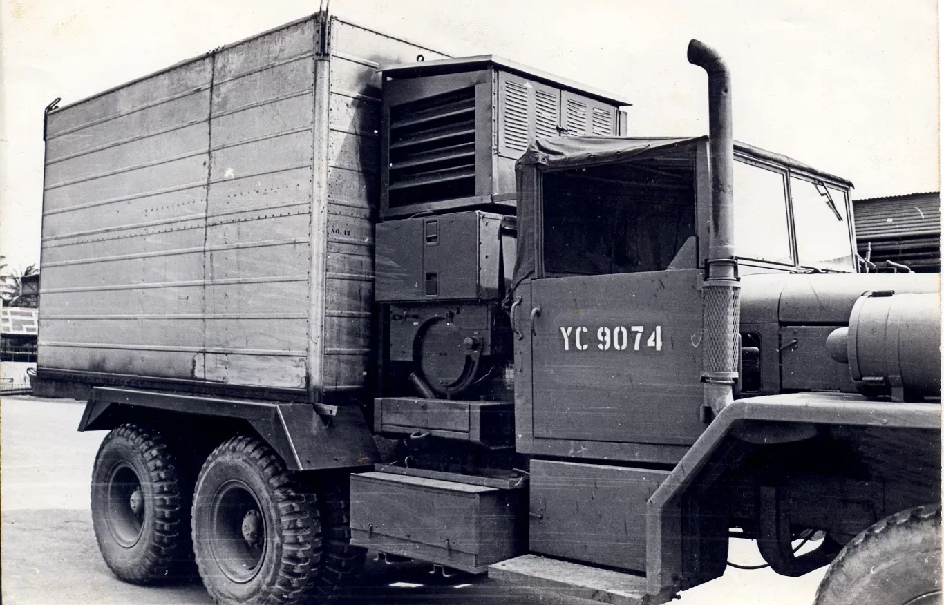 XE VẬN TẢI HÀNG